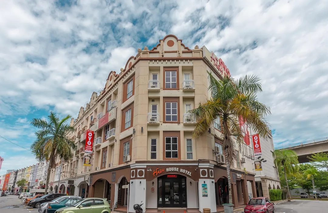 Oyo 1192 Hash House Hotel-1
